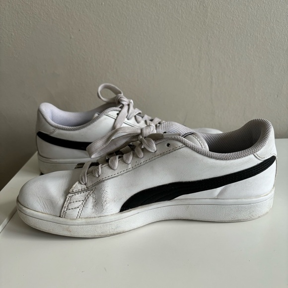 Puma Smash v2 Sneakers - Picture 3 of 8